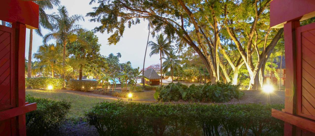 Tahiti Ia Ora Beach Resort - Managed By Sofitel Punaauia  Ngoại thất bức ảnh